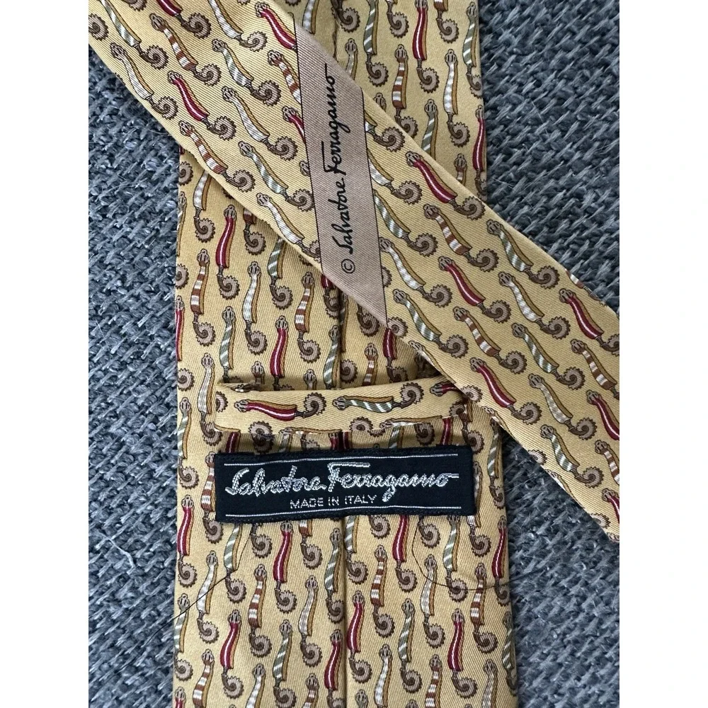 Salvatore‎ Ferragamo Silk Tie - Gold Yellow Abstract Pattern Made in Italy